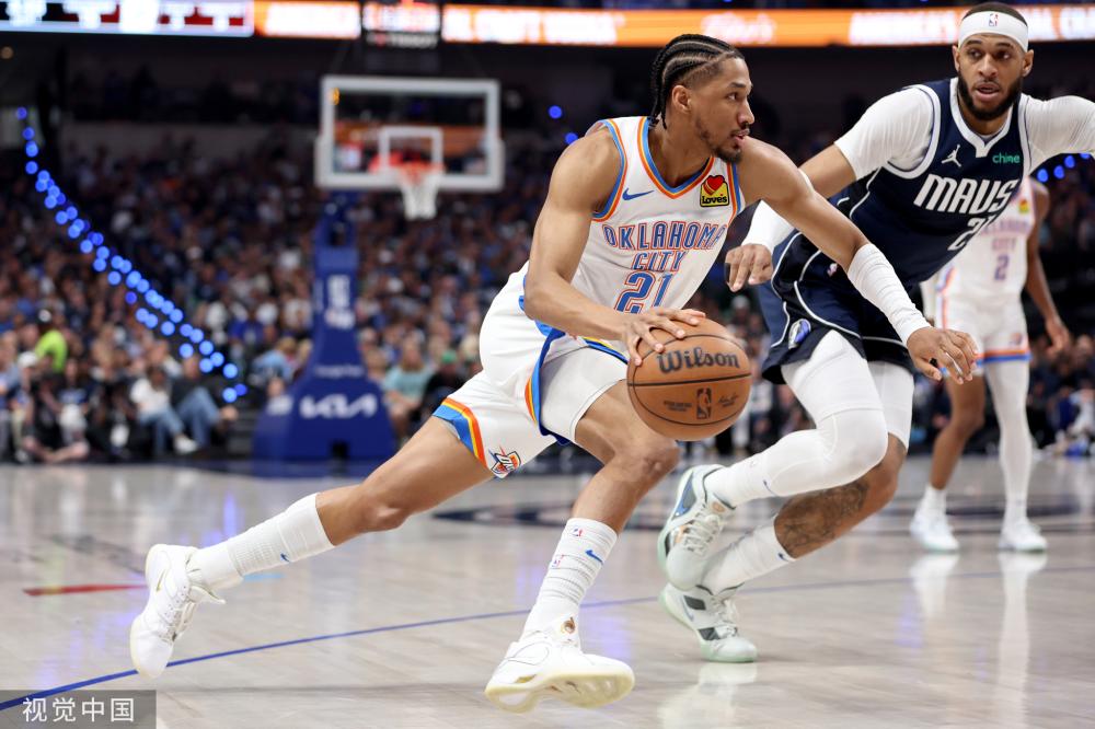 约而同地收 约而同地收