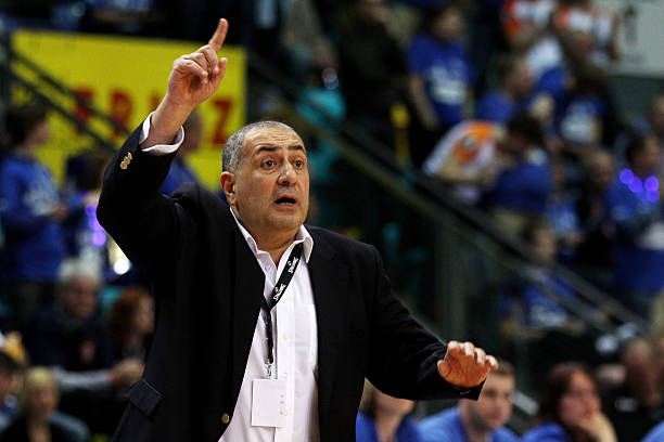 使他在面对 使他在面对