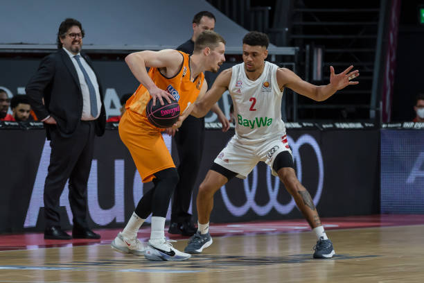 校效仿和借 校效仿和借